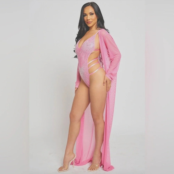 Banjul Bodysuit and Cover-up - Picture 3 of 15